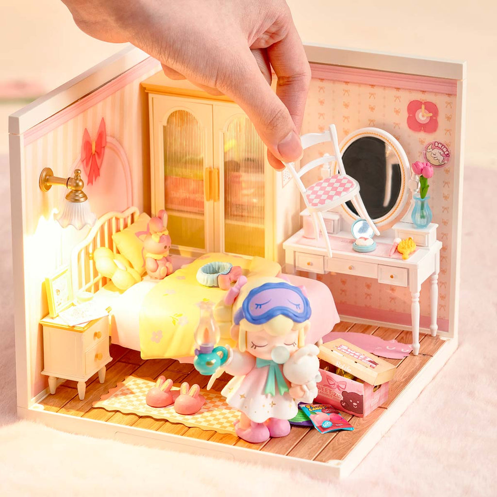 Rolife Lovely Pink Bedroom Super Creator Miniature House DW016